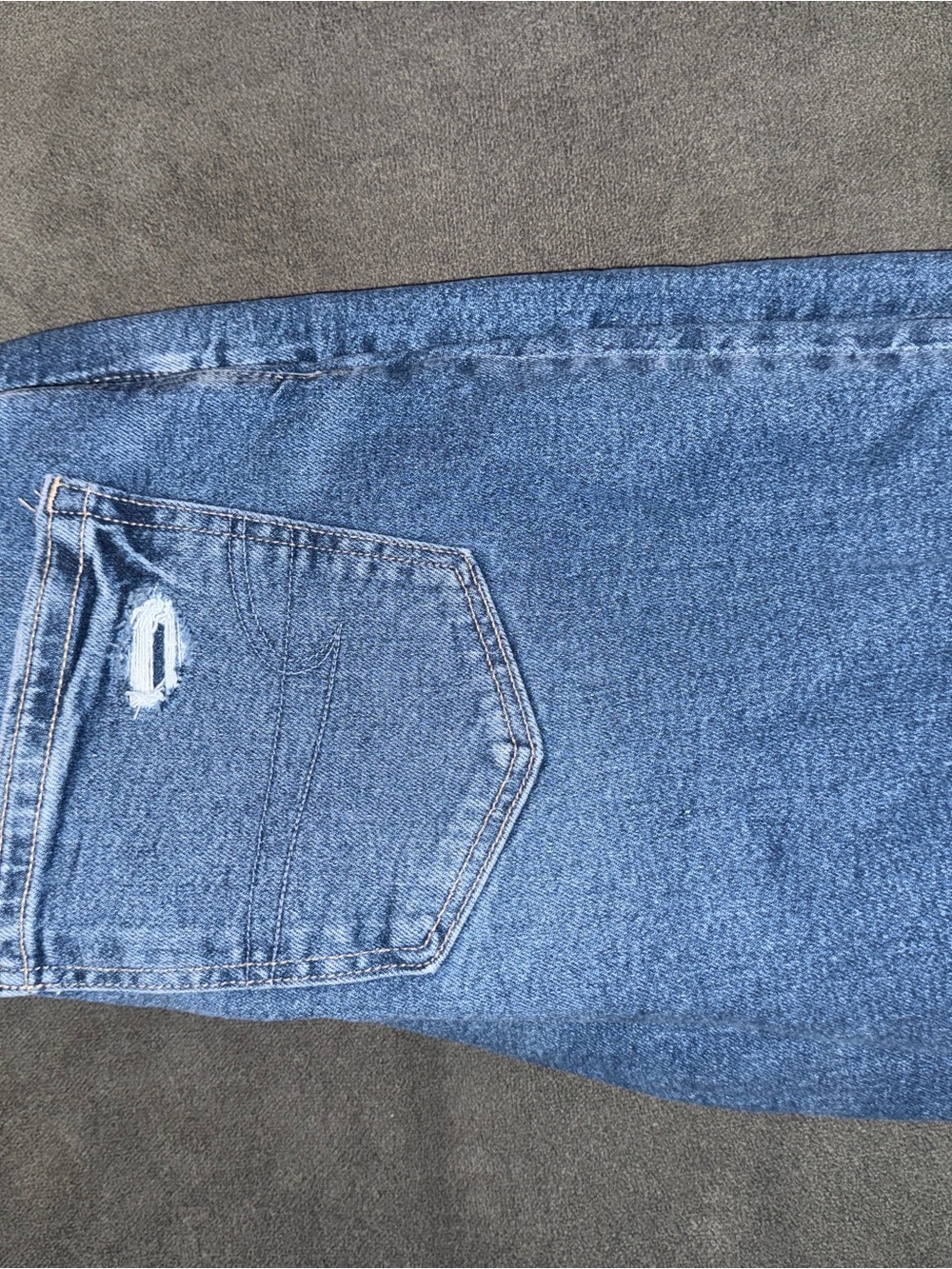 American Eagle Outfitters women Blue Relaxed Fit Distressed Jeans - Picture 4 of 8